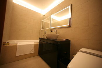 Bonum 1957 Hanok And Boutique Hotel