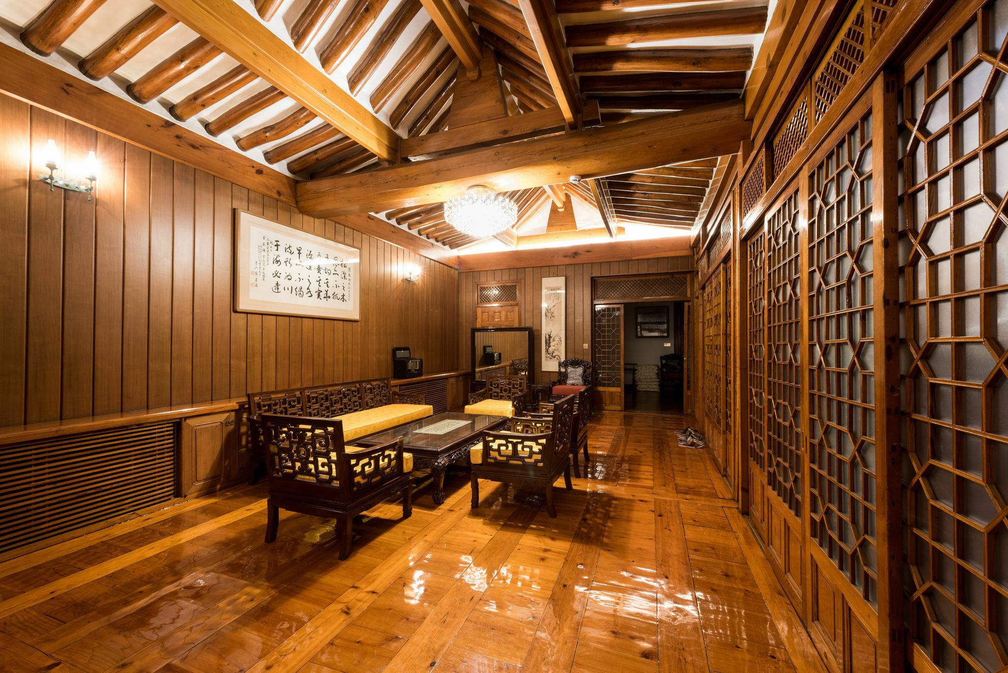 Hotel Bonum 1957 Hanok And Boutique Seoul