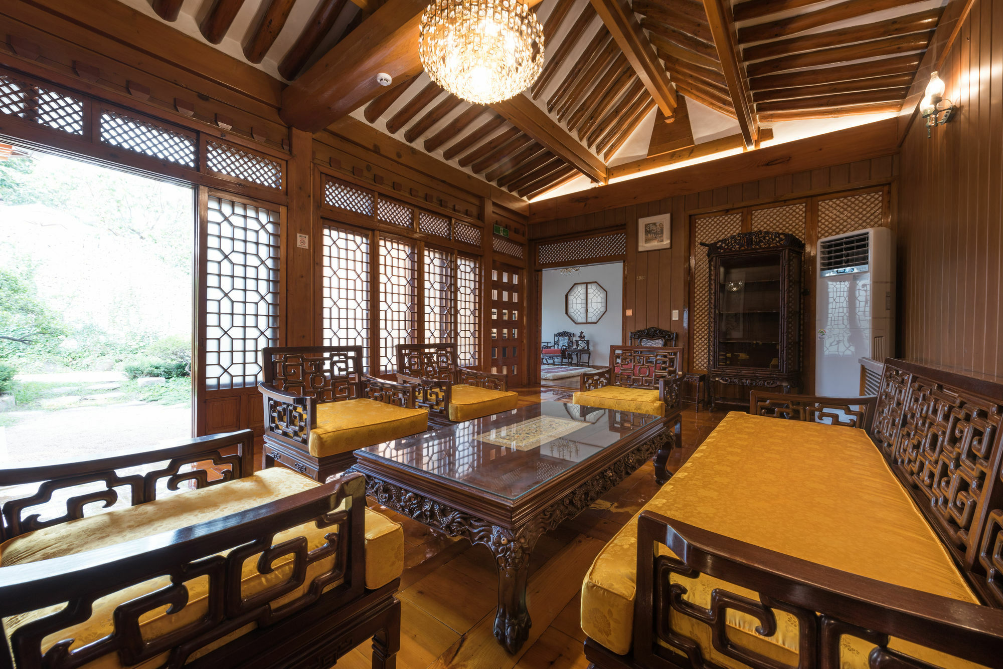 Hotel Bonum 1957 Hanok&boutique